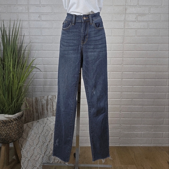 Judy Blue Denim - Judy Blue Dark Wash Straight Leg Relaxed Fit Lightly Distressed Jeans Size 5 27